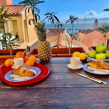 Oasi Urbana Con Terrazza E Vista Apartman Cagliari Kültér fotó