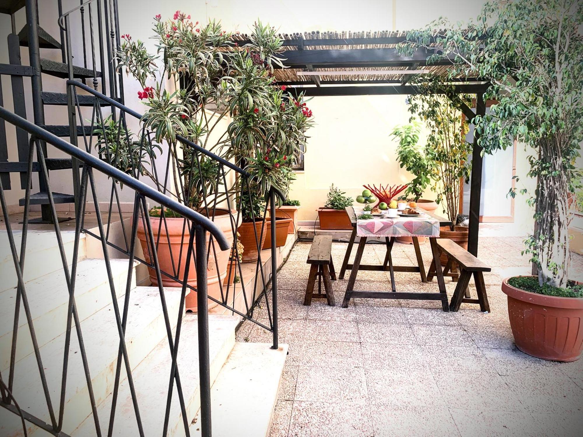 Oasi Urbana Con Terrazza E Vista Apartman Cagliari Kültér fotó