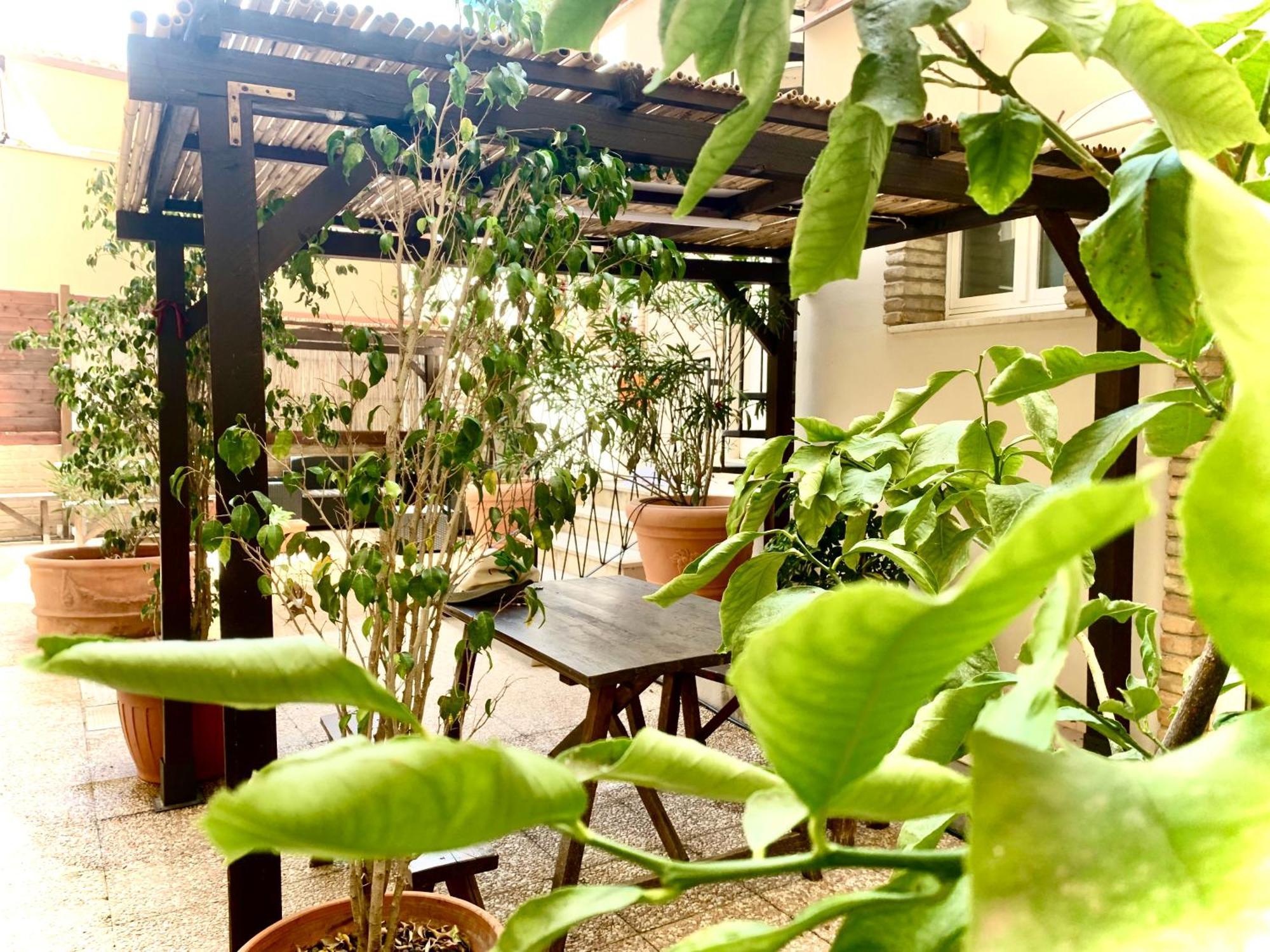 Oasi Urbana Con Terrazza E Vista Apartman Cagliari Kültér fotó